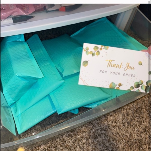 💕HELLO GORGEOUS💕 - Picture 5 of 6